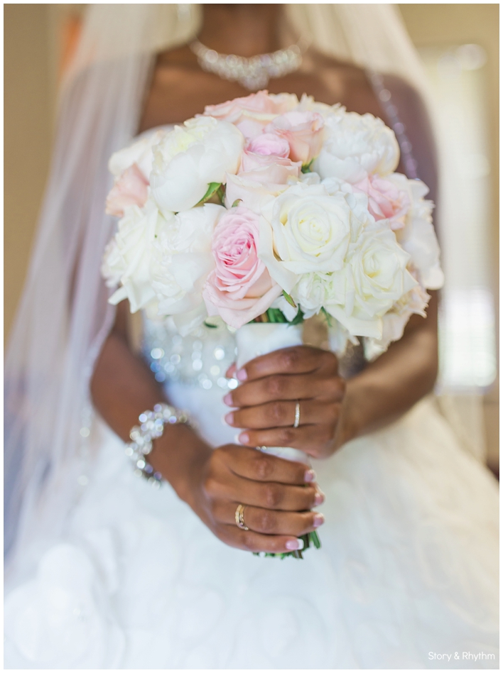 Light pink and ivory bridal bouquet photos