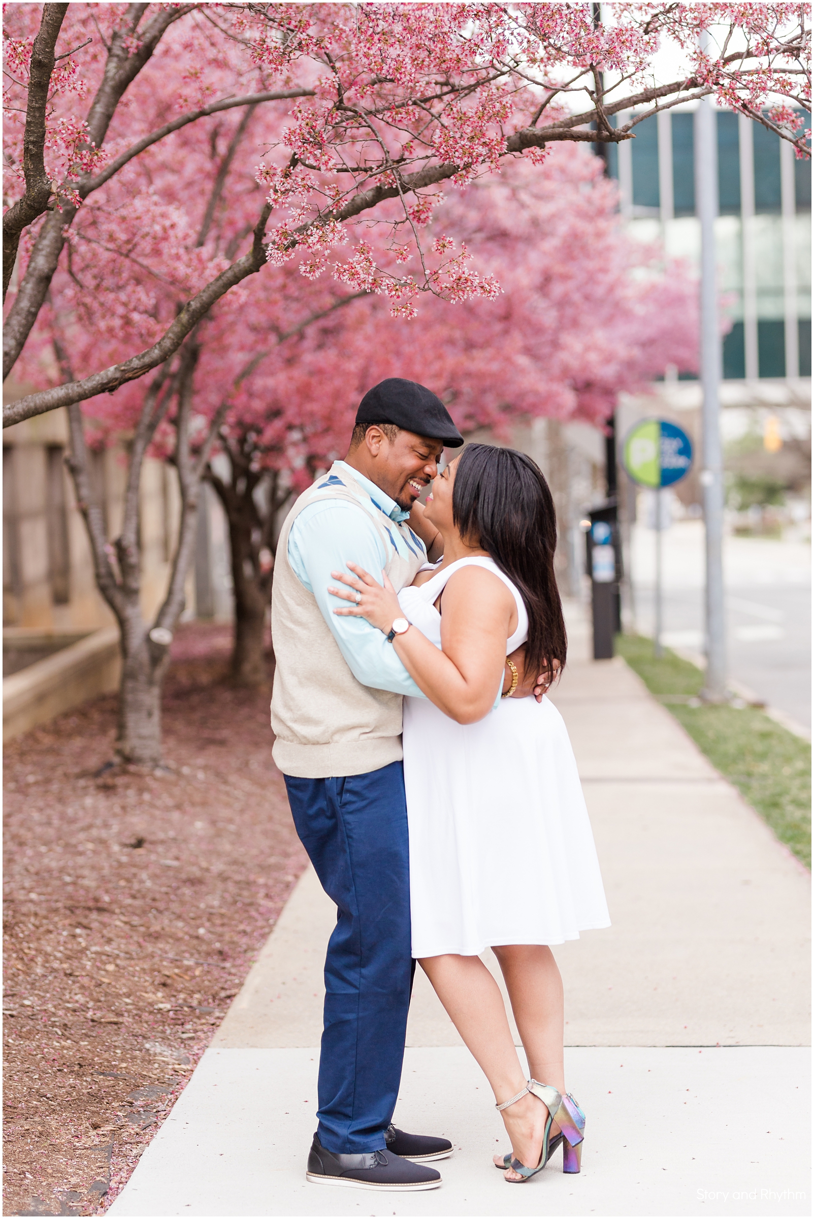 Engagement photos in downtown Raleigh