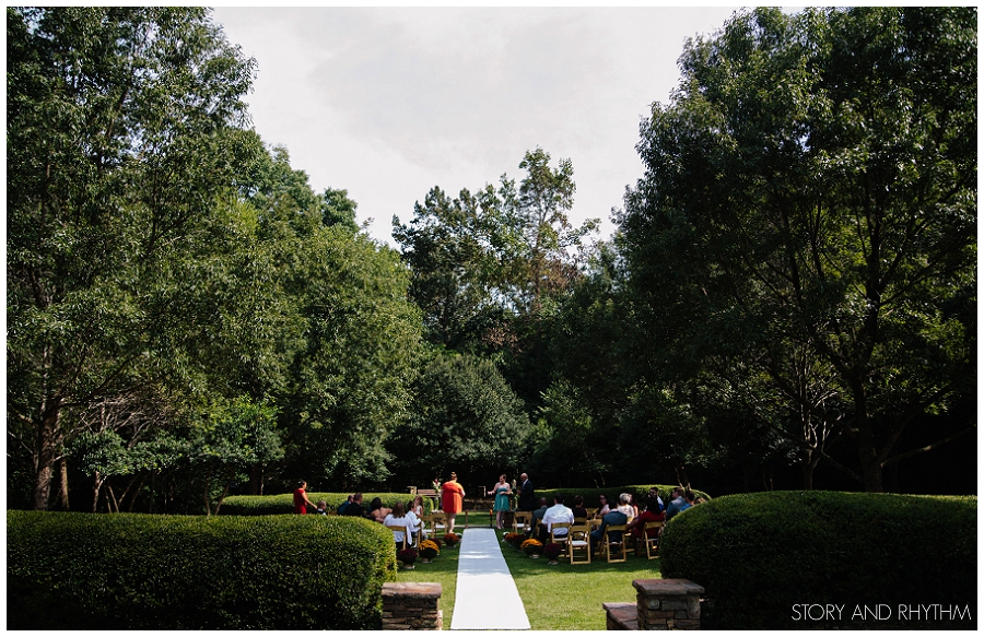 Backyard wedding in Raleigh, North Carolina_0110