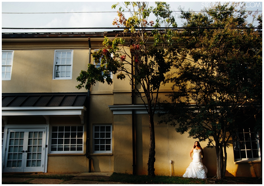 Bridal photos in downtown Raleigh