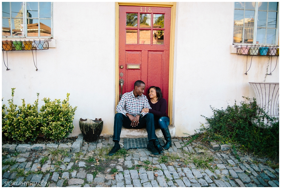 Engagement photos in Downtown Raleigh_0471