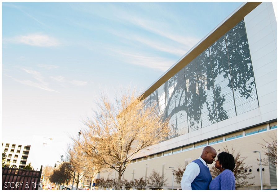 Raleigh Covention Center engagement photos_0320