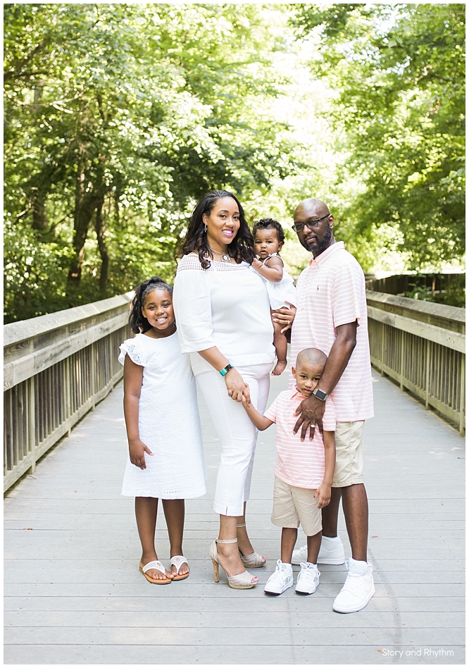 Family photos at Gold Park in Hillsborough, North Carolina