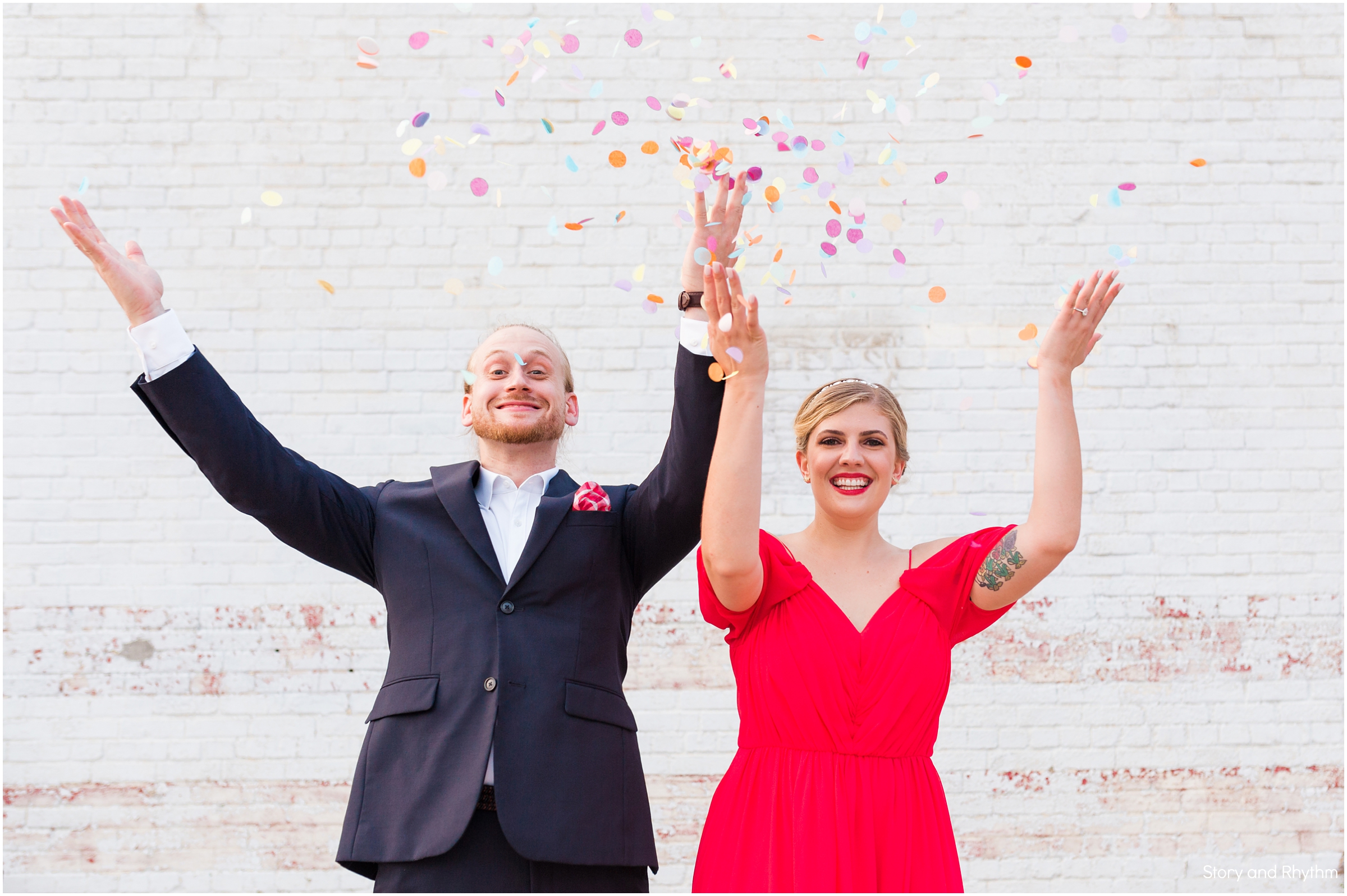 Fun engagement photo ideas with confetti