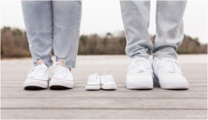 Baby shoes for pregnancy photos