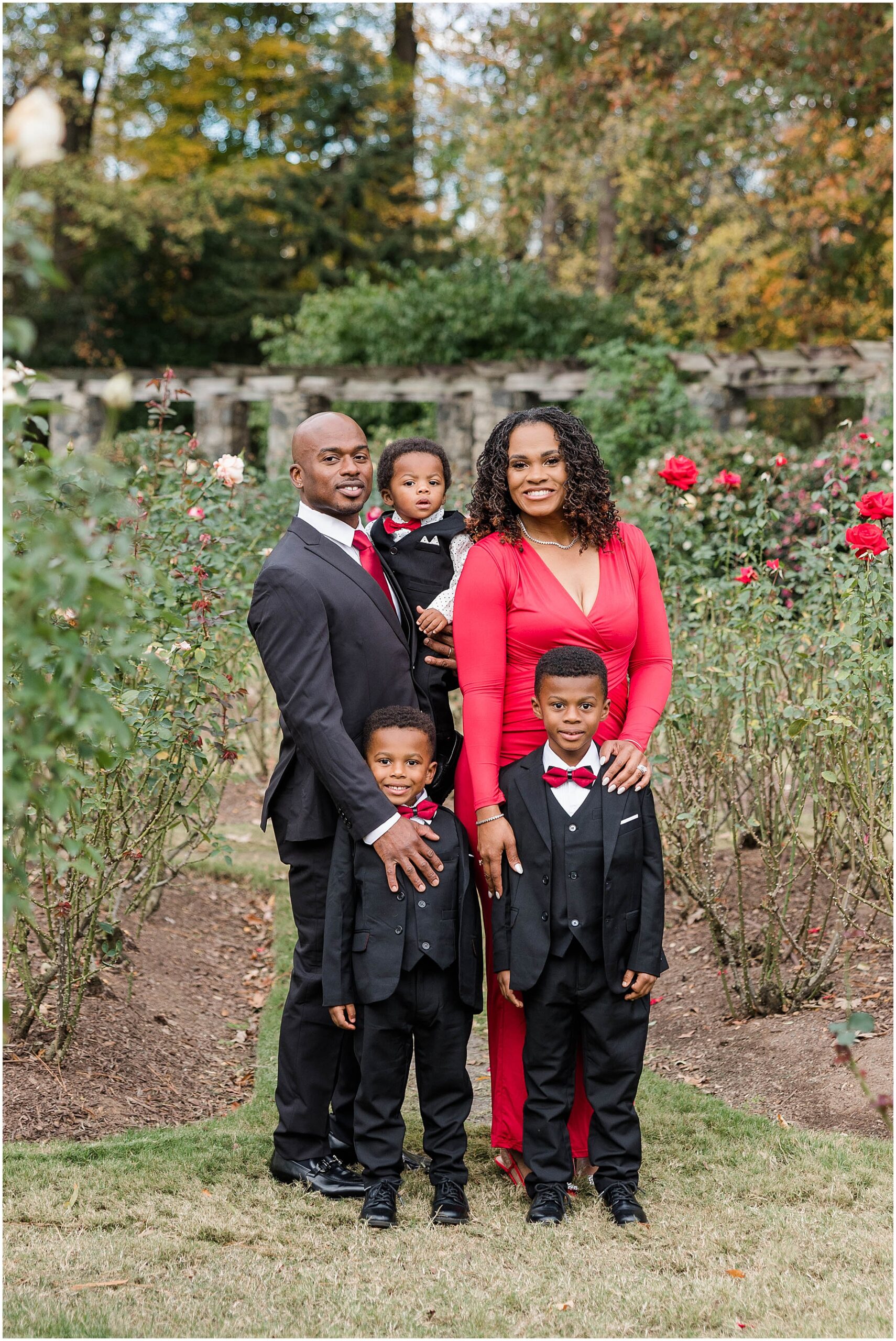 Holiday family photos in Raleigh